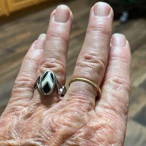 Chic Black and Silver Chevron Ring